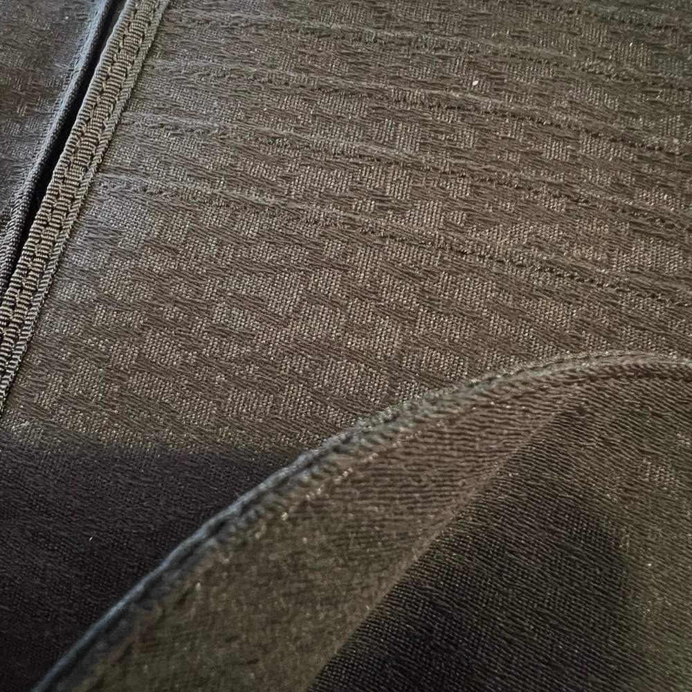 Lululeman Large Travel Clutch - Picture 9 of 16